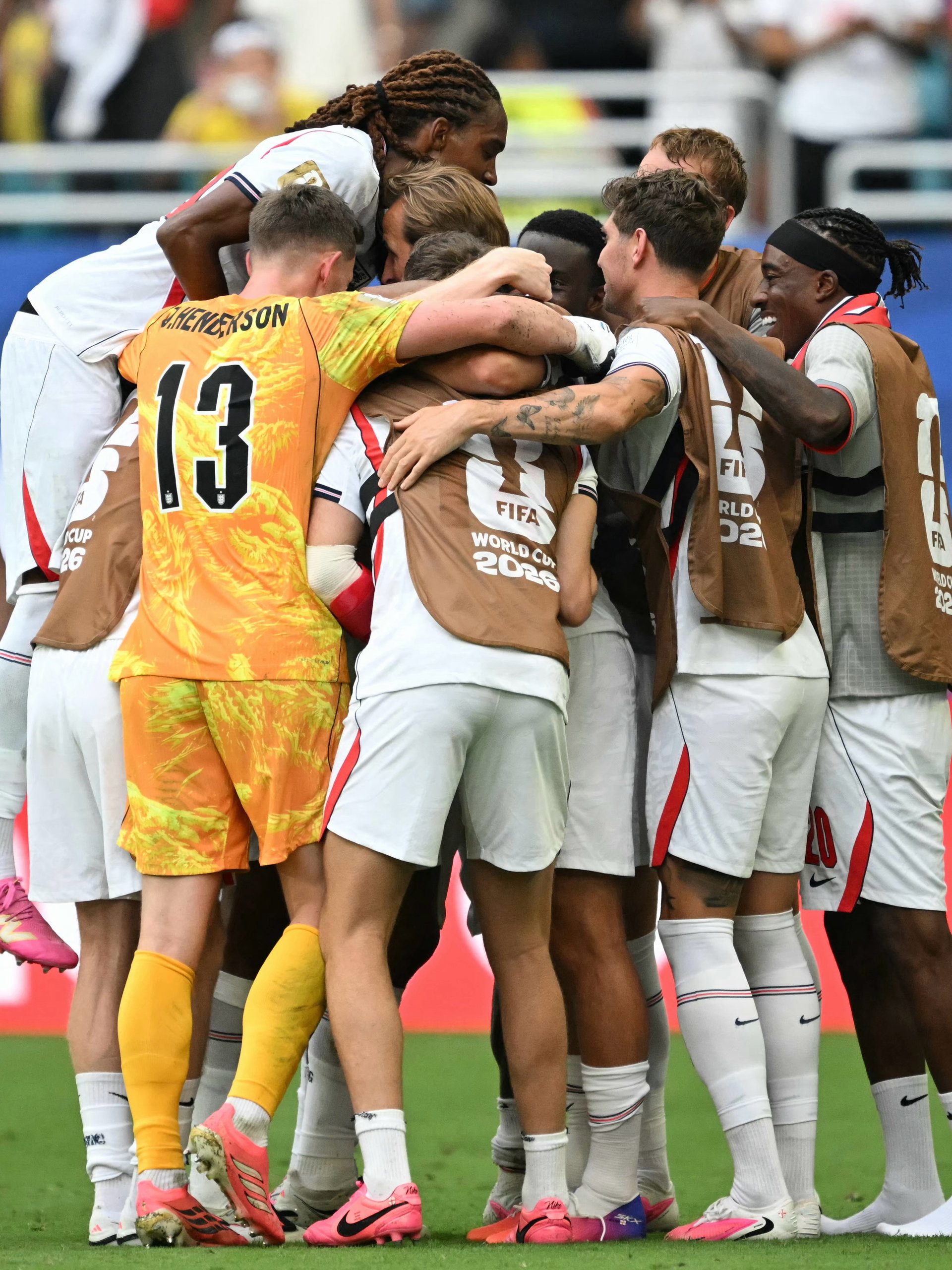 ENGLAND JUST BEAT FRANCE 6-4 FOR THIRD PLACE IN THE 2026 FIFA WORLD CUP‼️🏴󠁧󠁢󠁥󠁮󠁧󠁿

Did y'all watch the match⁉️🤔

#polymarketpartner