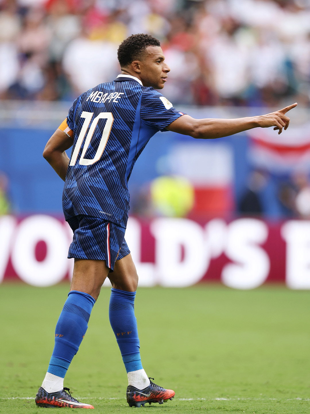 🇫🇷 4-6 🏴󠁧󠁢󠁥󠁮󠁧󠁿
⚽ @JudeBellingham
⚽⚽🅰️ @K.Mbappe
👉 @IbrahimaKonate
🏆 Bronze final | Partido por el tercer y cuarto puesto
#FIFAWorldCup