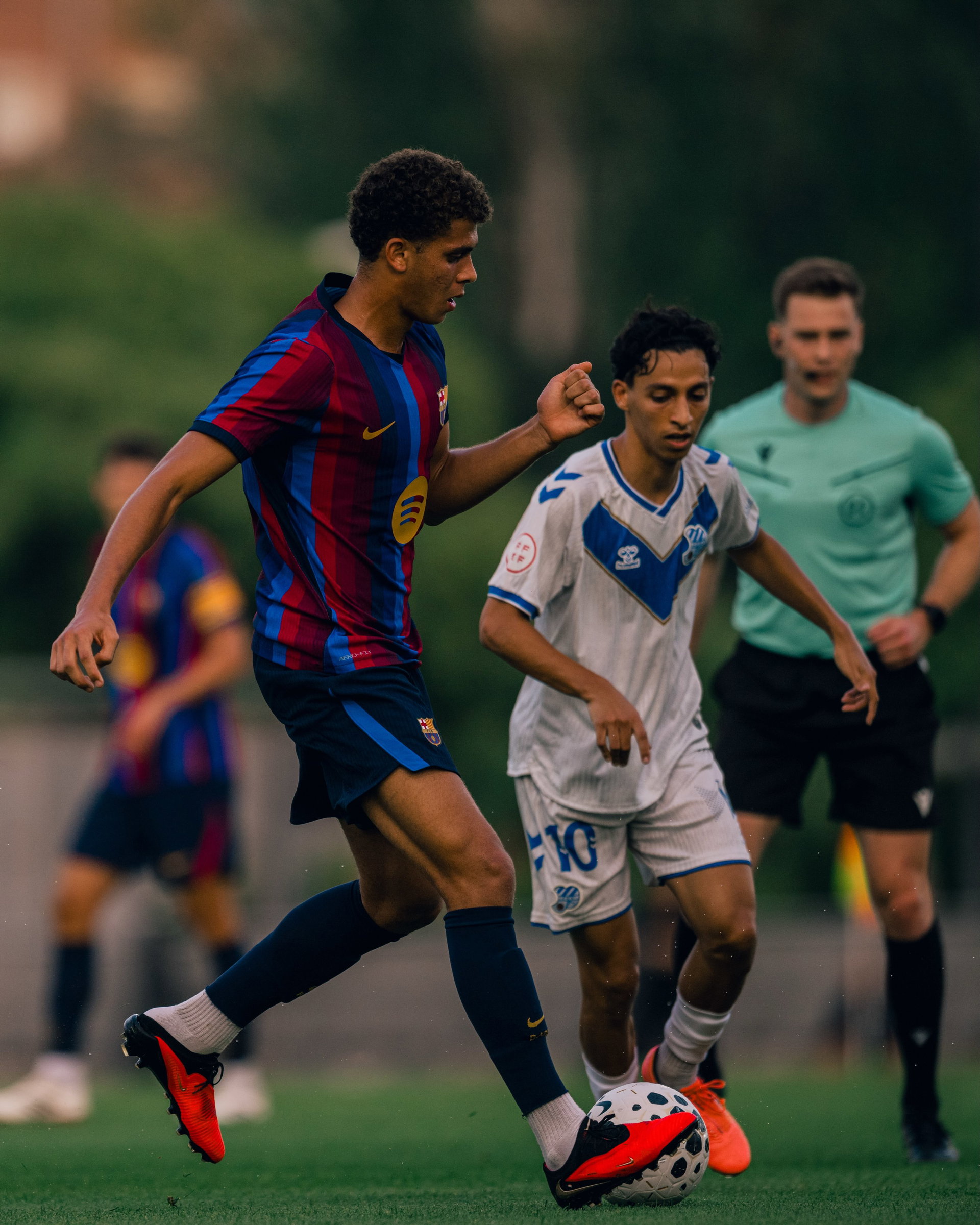 FC Barcelona and CE Europa played a behind-closed-doors training match this evening.

Ha estat un plaer, @ceeuropa 🫶