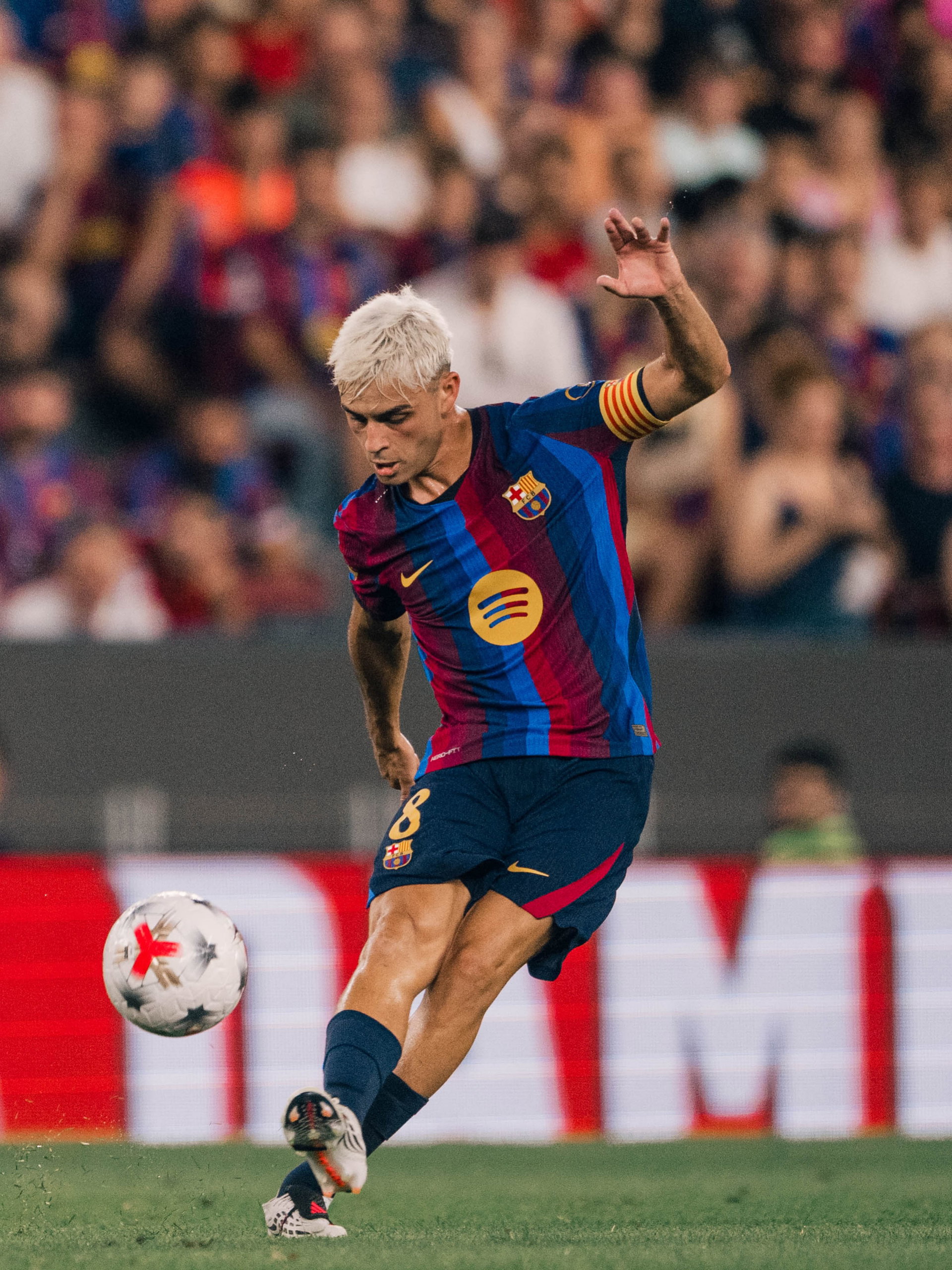 Como en casa, en ningún sitio 🙌

Lucir el brazalete siempre es motivo de orgullo. ©️

Primeros minutos y buenas sensaciones. 👌

Todo a punto para otra temporada. Y van 7 con el @fcbarcelona 😱

El domjngo empieza lo bueno. 🔜