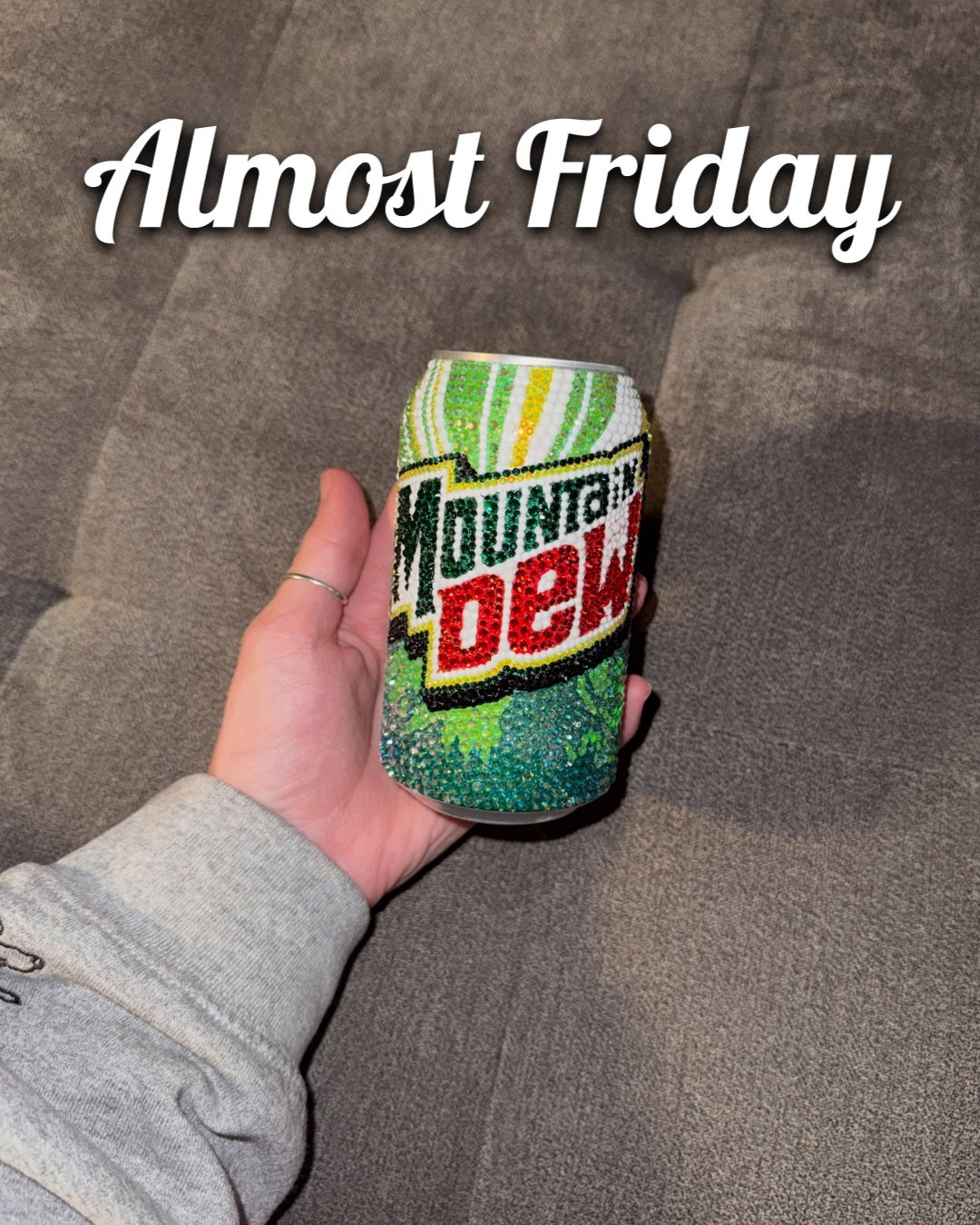 A stream so nice, we had to post it twice🤝 #almostfriday #mountaindew_partner