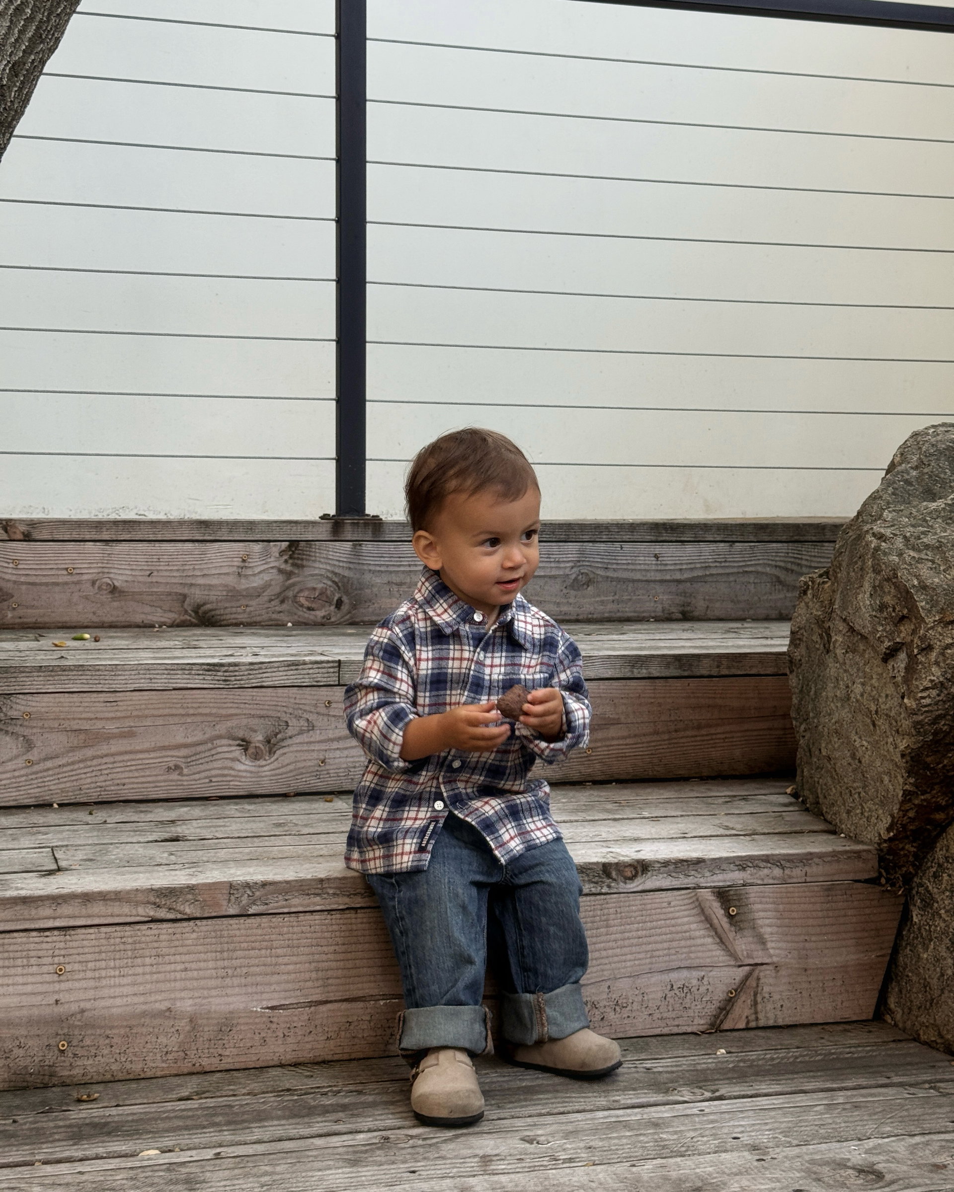 #abercrombiepartner Fall with this little guy is my favorite kind of busy, comfy @abercrombiekids clothes, slower mornings, and a lot of rocks he insists on picking up. These pieces have been on repeat for both of us this month, soft enough for him to actually wear all day, and just as easy for me to throw on too 🤎🍂