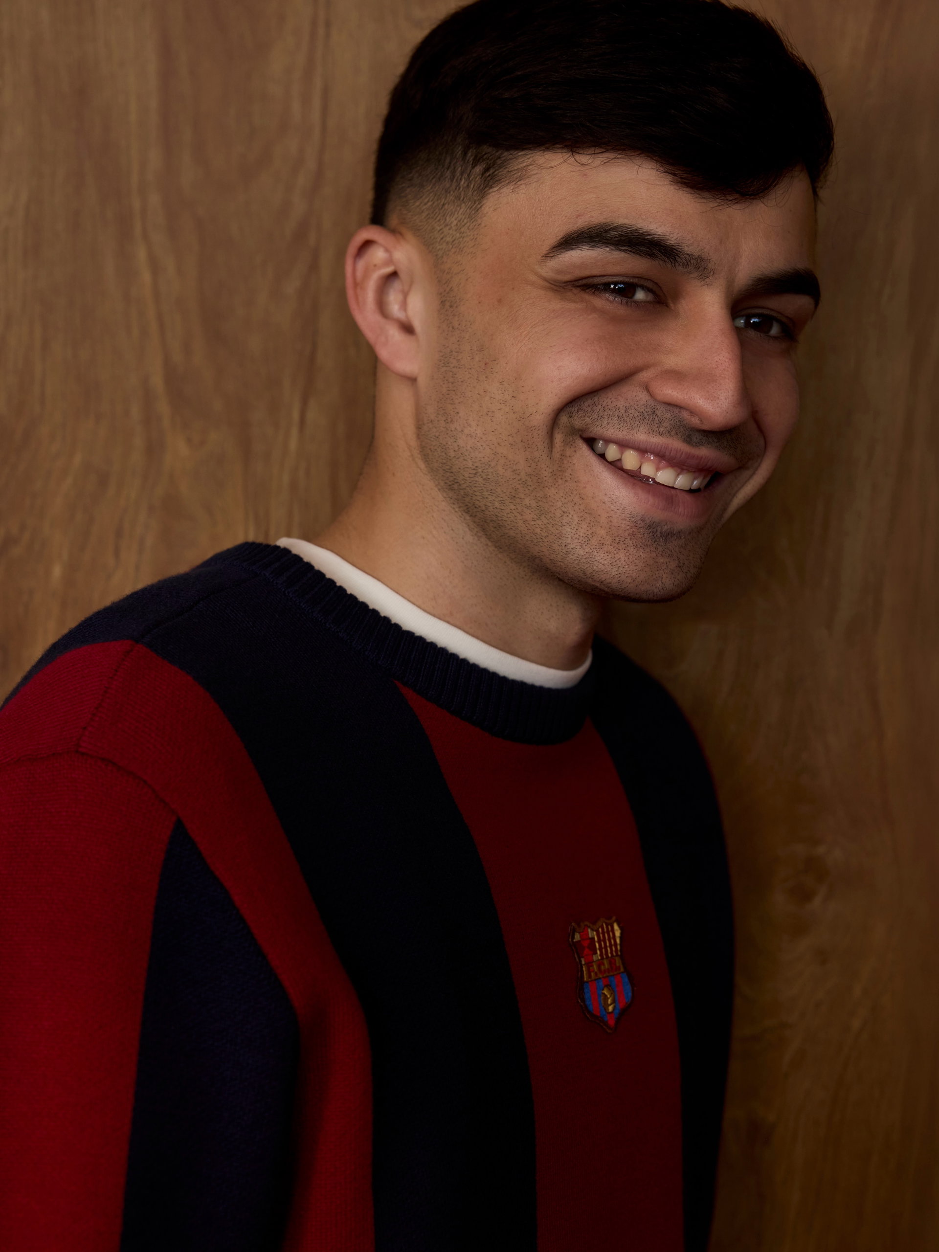 La història es porta ✨

Nova col·lecció retro 1992/95 ja disponible a les Barça Botiga! 👕