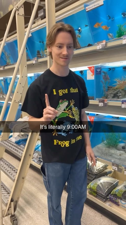 on a mission from god

#fishing #cringe #petco