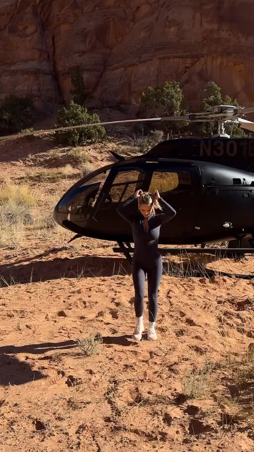 Come fly in Canyon with me☀️
@rusrobin 
#helicopter #helicopterpilot #pilotlife
