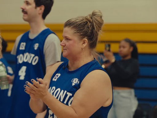 Fifteen years of rep hockey prepared her for one afternoon of glory. Straight out of Calgary number 22, Brittany Lyseng. 

🎥 @shanikt 

#comedyrecordsweekend #comedyrecordshoops #comedyrecords #toronto