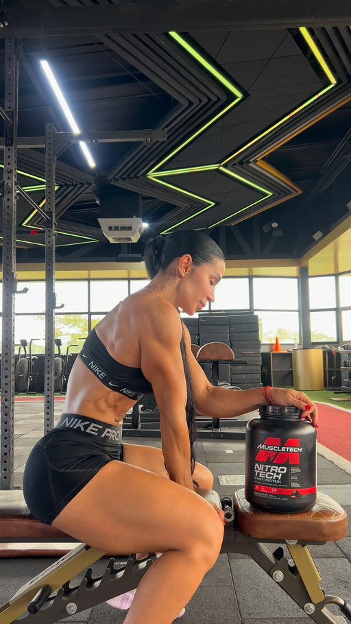 Don’t wait for permission to shine ✨ 
Don’t seek approval to dream big 🤩
You are capable of building the life you imagine,
because your strength isn’t just in your muscles 💥
it’s in your mind, your discipline, your heart ❤️‍🔥
And when you train…
that strength grows.
I choose to care for my body and my goals
with discipline, with self-love… and with Nitro Tech from @muscletech ,
because my inner strength is reflected on the outside too. 😍✨

⸻

Official distributors:
USA 🇺🇸 -15% code ANA (link in bio)
Colombia 🇨🇴 -15% código ANA @suplementos_colombia 
Perú 🇵🇪 @labnutrition 
México 🇲🇽 @muscletech_mx 
Nicaragua 🇳🇮 @fitshopnicaragua 
Argentina 🇦🇷 @energyzone.ar