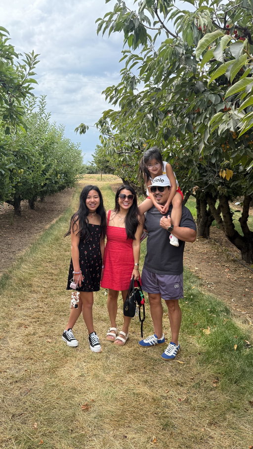 We are a fruit loving family and love that we are surrounded by the most amazing places to go fruit picking! 

Here’s our favorites and where we go every year! 📌Save this list for the best places to pick fruit in the greater Seattle area! Always check the websites before you go to find out what fruit you can pick as it can vary.

Strawberries: @bailey_farm or @swanstrailfarms (June) 

Blueberries: @mountainviewblueberryfarm and don’t miss their sunflower festival, you can get some great photos amongst all the flowers! (August)

Blackberries, blueberries, grapes - Skipley Farm (August)

Apples - @swanstrailfarms (September)

Cherries and peaches - We were out in Spokane so this was at Walter’s fruit ranch! Cherries and peaches are harder to find in Western Washington but there are a ton in Eastern WA so drive out that way if you want to pick some different fruit! 

#washingtonstate #fruitpicking #seattlefamily