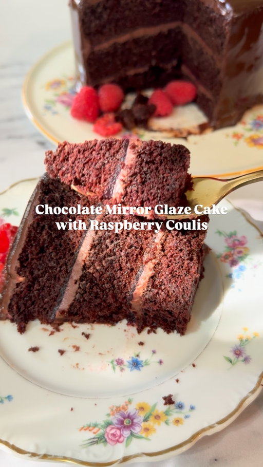 The Summer I Made a Chocolate Mirror Glaze Cake 🍫 🎂  @larabuchar 

#tsitp