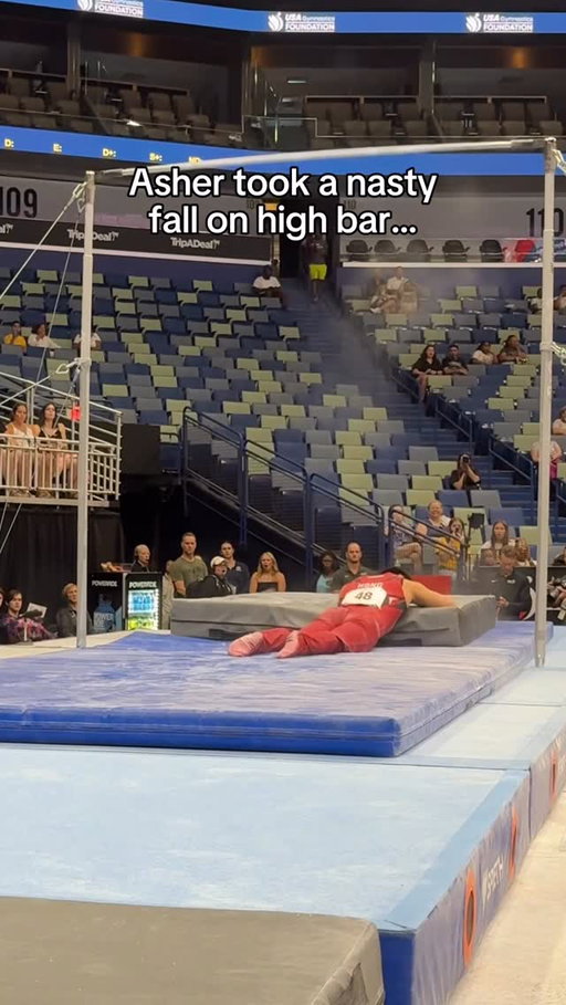 His dismount have me chills 🤯 (Asher Hong) 

#gymnastics #gymnast #sports #sport #olympics #olympic