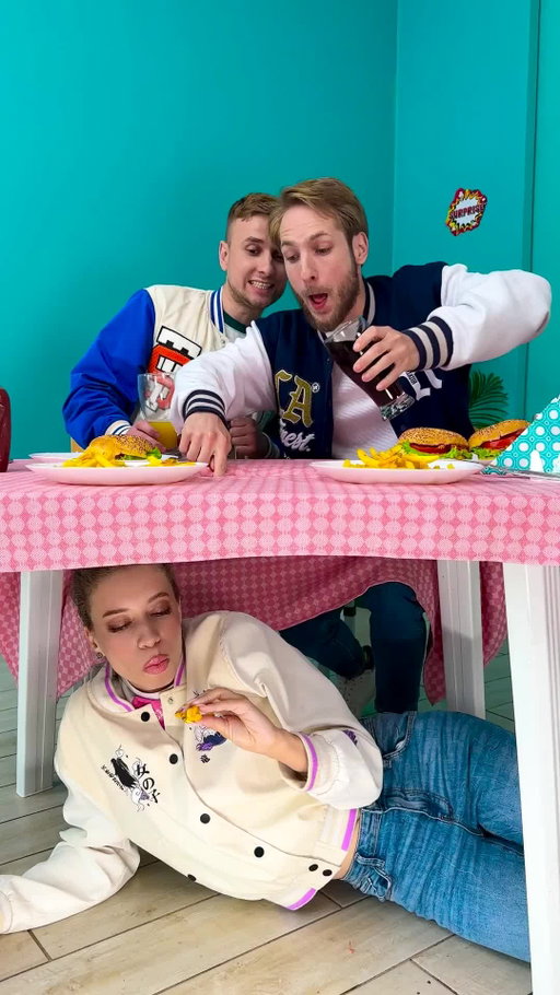 Undercover Diner Alert! 🍽️ You Won’t Believe This Move