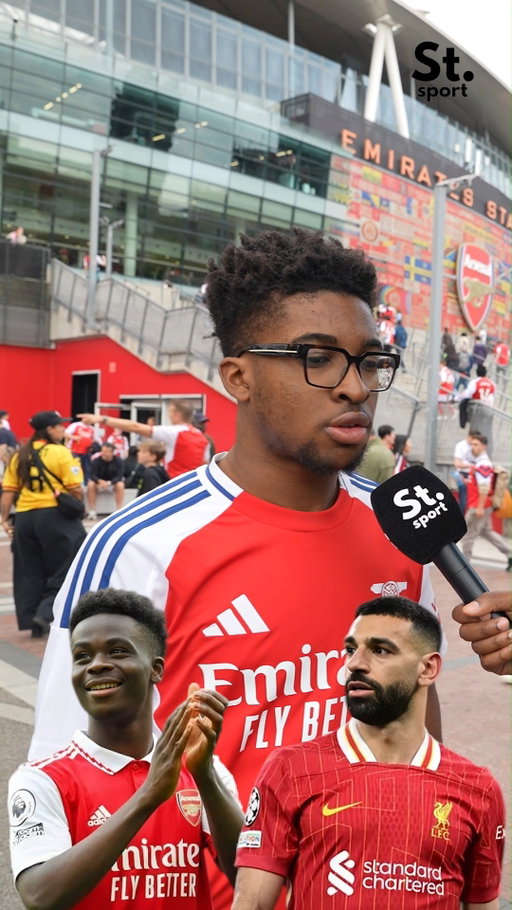 Who do you think is the best player? 👇 

#football #playsup #streetinterviewssport #shorts