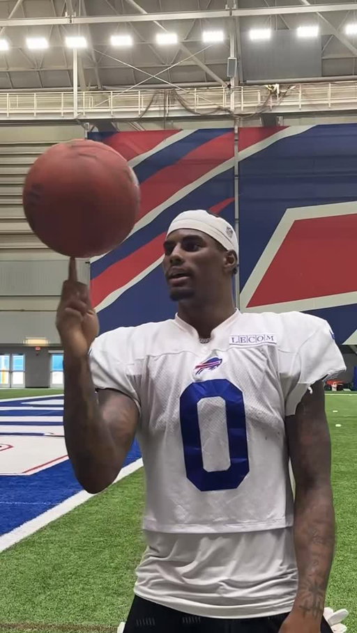The Buffalo Globetrotters. 🏀

#GoBills | #BillsMafia