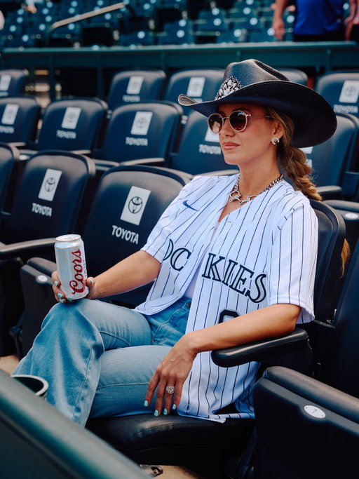 Denver, my heart is full. Big thanks to the Coors family for the sweet hospitality - between touring the brewery, throwin’ that Rockies first pitch, and playing a sold-out Ball Arena with y’all in the crowd, it was one for the books.