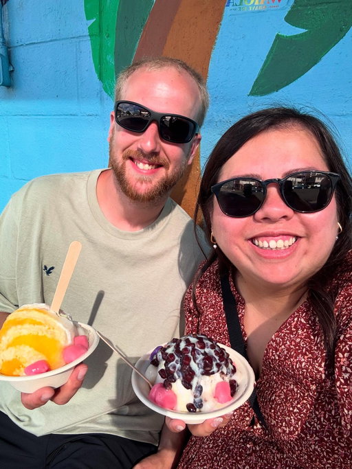postcard from Hawai’i 🌺🌴🥥🐓 
.
.
#oahu #oahuhawaii #honolulu #honolulufood #hilife #islandgirl