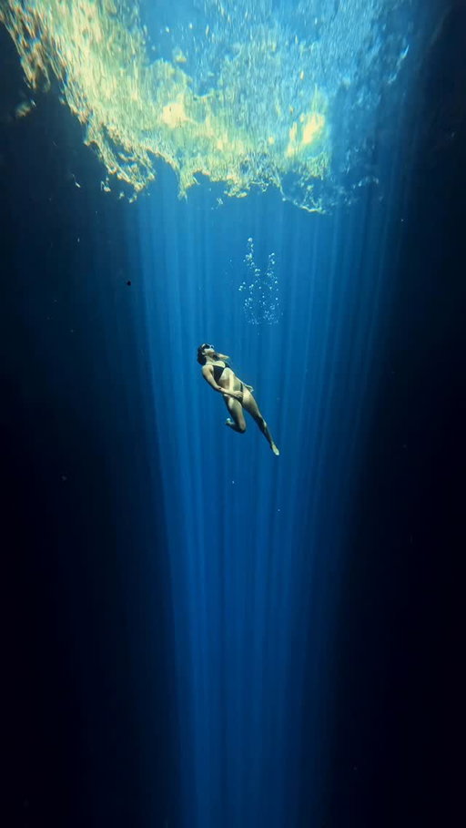 It just doesn’t feel real 🌀

This is one of those moments that lives rent free in my mind. The quiet. The stillness. The darkness. And then that soft light cutting through it all. There’s so much beauty in the cenotes and so much peace that comes with being beneath them. It’s hard to put into words how magical they are.

Cenotes feel like entering another world… ancient, sacred, untouched. They’re windows into the underground rivers of the Yucatán, places where time slows down and everything feels suspended. Exploring them always reminds me how beautiful it is to just breathe, sink into the moment, and let the silence hold you.

Exploring with @blackfinfreediving 🫶🏼

#cenotes #mexico #cenote #tulum #playadelcarmen #diving #magical #underwatervideo #underwatermagic