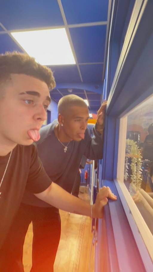 Oh hey @vikkstar 😂