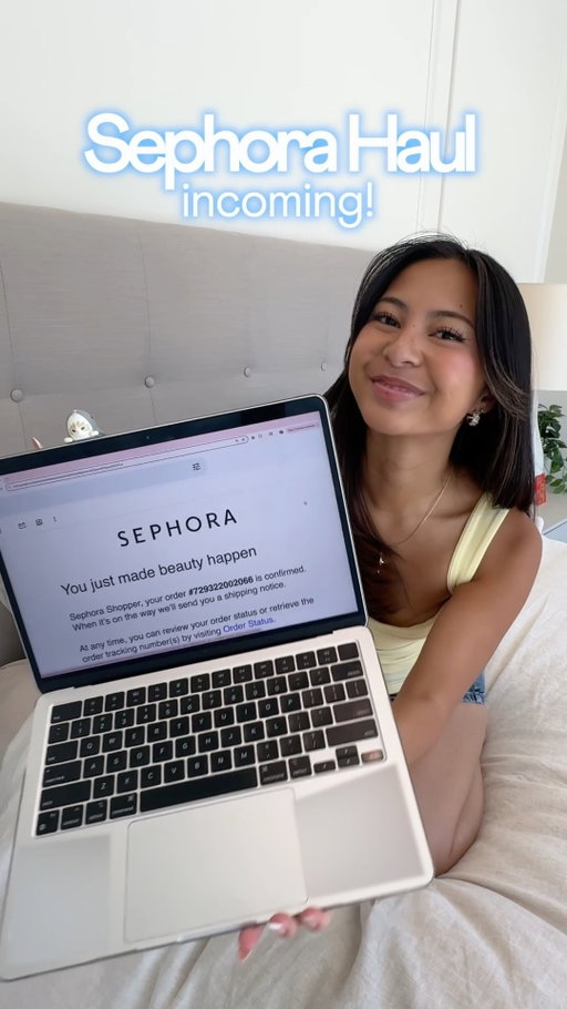 NEWS ALERT YOU CAN CHECK OUT AT SEPHORA WITH VENMO! No more running around for your credit card to find the number. Venmo and done. @soleilssofia