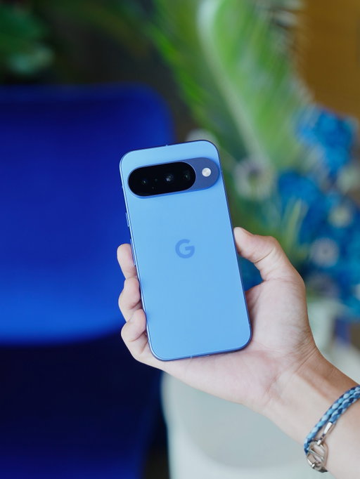 New Pixel 10 Colors! Which one do you like best?
👖 Indigo
🎾 Lemongrass
🌑 Obsidian
❄️ Frost