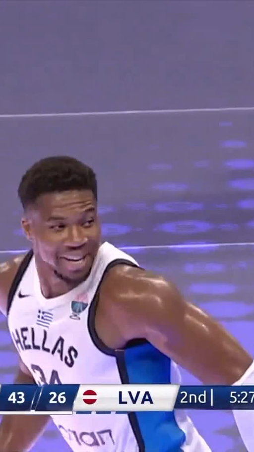 Giannis having fun with it 🇬🇷 

#EuroBasket