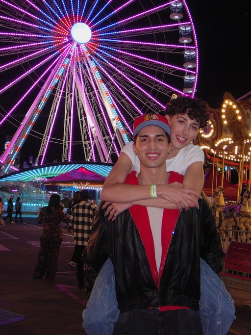 Fair date🎡