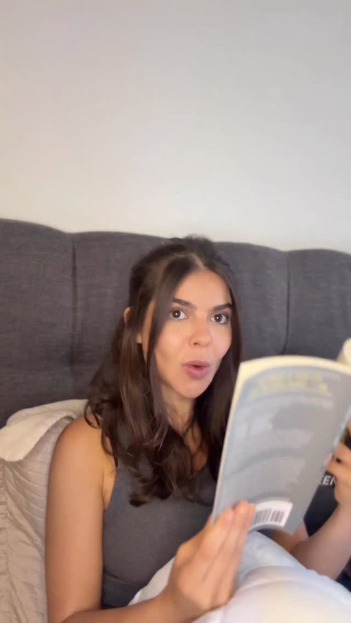 Ops 😭 la pire situation possible pour commencer la journée! 😂

la partie du pet a été inspirée par Hayley Morris

#humourfrançais #drôle #femme #relatable #femme #girlythings
