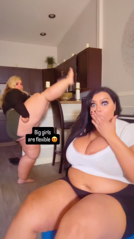 Big girls are the best 😍🥵🥵 #hot #pretty #friends #girls #fypシ゚