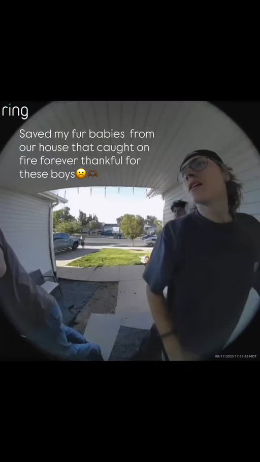 Everyday heroes! These tenage neighbors didn't hesitate to run into burning house to rescue 2 dogs this week in West Jordan, Utah. 🐶 ❤️ @ring

Their @gofundme linked in bio.