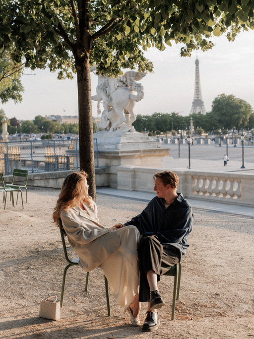 Toi et moi 

Ph.: @kseniaparisphoto 

#parisianstyle #lestyleàlafrançaise #oldmoneystyle #parisianlifestyle