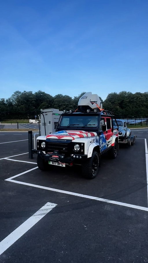How all charge stations should be. Well done @instavoltuk ⚡️👌