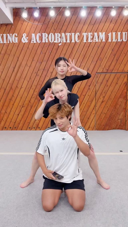 Can you do this⁉️🫵
