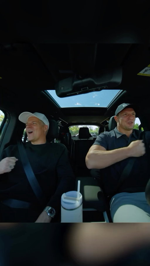 Come spend a day in the life with BYLT’S #1 Ambassador @gronk as we cause some havoc. Full episode live on my YouTube. #byltpartner #linkinbio