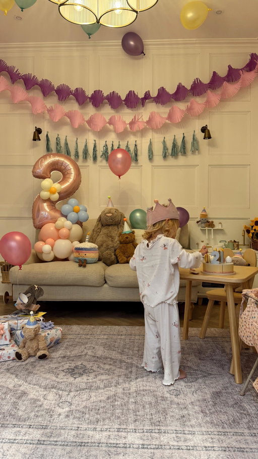a bittersweet moment decorating for my daughters second birthday 🥹🎂🎈 I loved setting it all up and making it special for Goldie but part of me also felt heartbroken that my mum wasn’t here to see Goldie turn two and grow up, so I tried to honour my mum in as many ways as I could. Some of the balloons and decorations I found at my mum’s house when I was sorting through her things. I also got Goldie a card from my mum and chose her a present that I knew she would have chosen if she was here. And lastly I had some bunting made from my mum’s clothes, including the shirt she wore at Goldie’s first birthday party. I’ve had to accept that these occasions will always be tinged with sadness now. But Goldie had the best day ever and that’s the most important thing ❤️