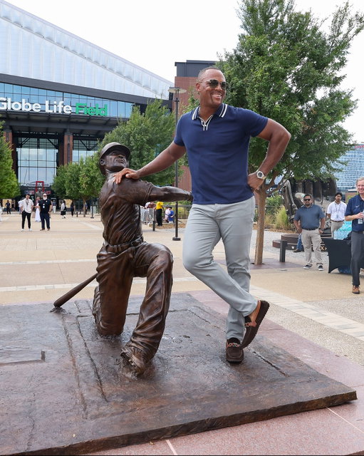 AB forever in bronze 🐐