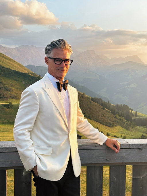 A week ago, we were celebrating the beautiful wedding of @yaschmied & @ethankimmel on a mountaintop in Switzerland ❤️💍🏔️ Here’s a few moments from that magical evening.