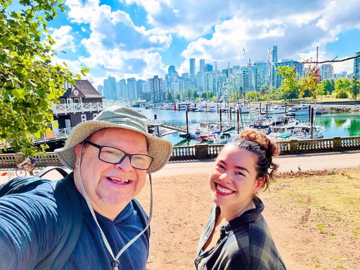 Big thanks to my new buddy @lomasimoes the trainer on @hollandamericaline Zaandam for taking me on a little hike around Vancouver and the park near by.  I needed the motivation and that’s what a good trainer does!
#grateful