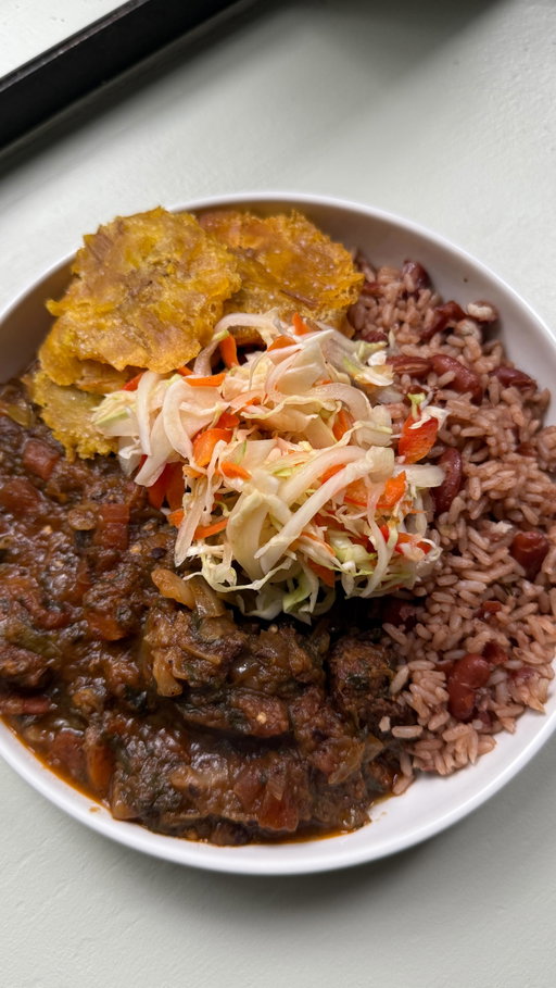 Lately I’ve been recipe testing for my cookbook 

#food #easyrecipe #rice #beef #foodies