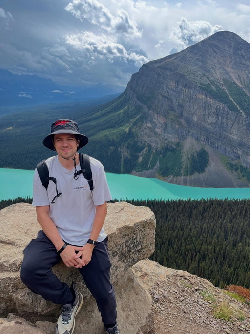 Pricey Pond🏔️