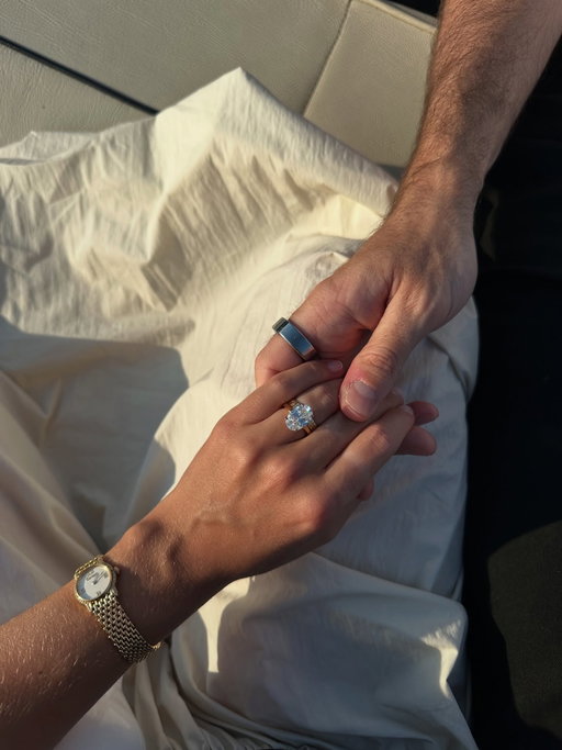 An evening to remember 💍 I can’t believe it’s already been almost 3 weeks. @clementleclerc 

#engagement #engaged
