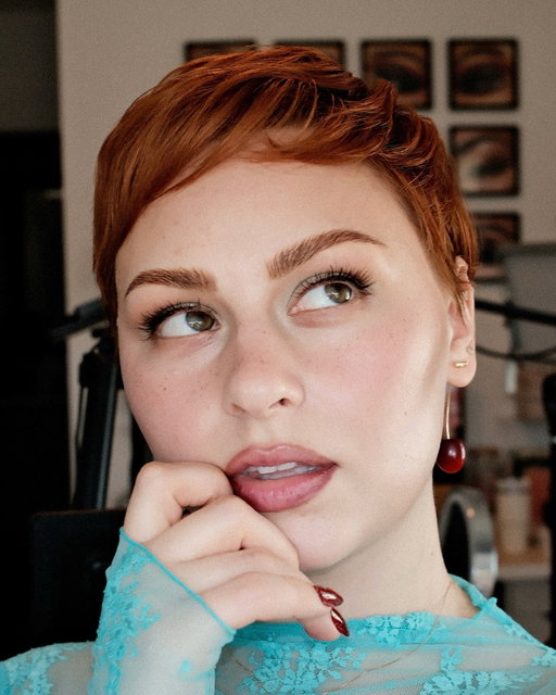 I have officially assumed my new identity as a redhead 🦊
