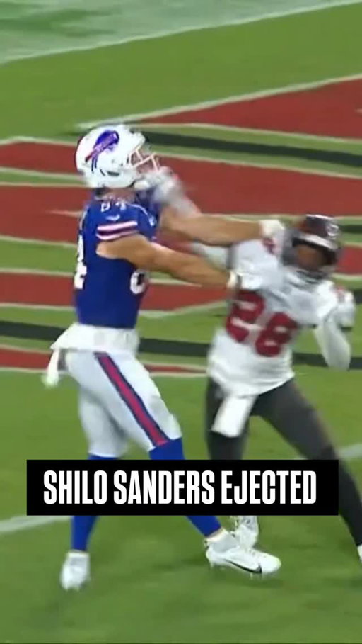 Shilo Sanders just got ejected for throwing a punch

🎥 Evan Closky via X