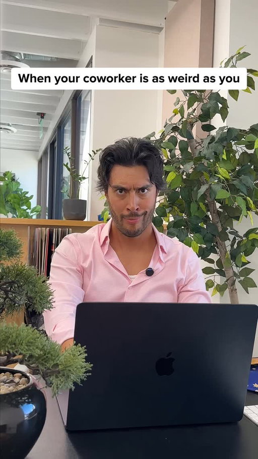Normalize weird in the workplace 💅

#corporatehumor #workmemes #officehumor