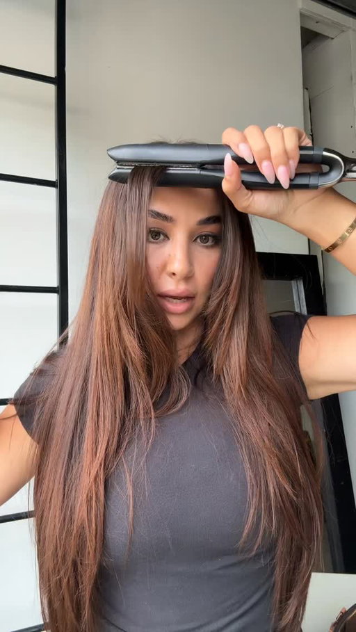 Curtains but make it voluminous 😌 save this and try it! #hair #hairhack #hairvolume