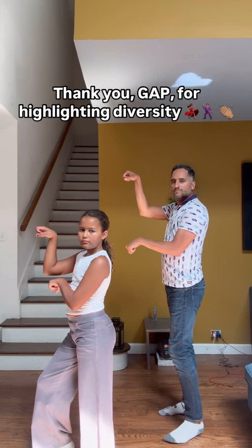 You slayed this cultural moment @gap ! Bravo for highlighting diversity vs that other brand 😉 🕺🏽💃🏽👏🏽 #Gap #GapCommercial #Katseye @katseyeworld