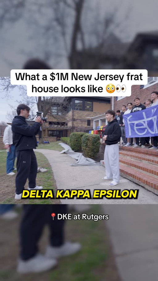 What a $1M New Jersey frat house looks like 😳👀 

#frathouse #housetour #fetii #timhofacker #rutgers