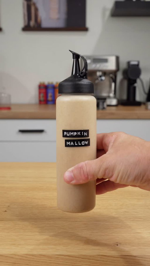 Pumpkin mallow sauce.
RECIPE:
1 C brown sugar
1/2 C water
3 tbsp pumpkin puree
1 tsp pumpkin spice
1 tsp vanilla
1/2 C marshmallow fluff

#pumpkinspiceseason #pumpkinspicelatte #coffeerecipes #coffeesyrup