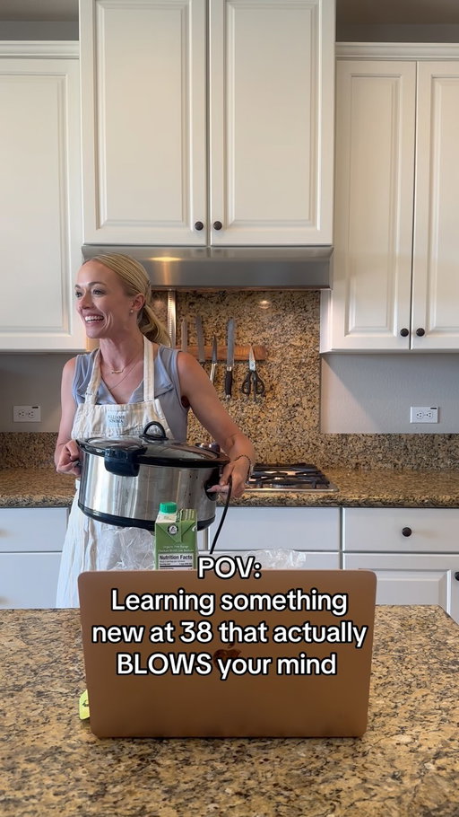 The way I HAD NO IDEA!? Please tell me I am not alone..?! Did you know this?? 😂😘 #crockpot #crockpotmeals #slowcooker #momof3