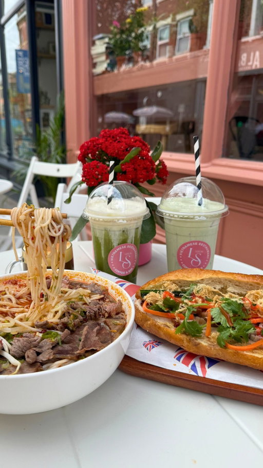 LOVE VIETNAMESE FOOD? THEN YOU’LL LOVE LEEDS’ NEWEST CAFE 💗

Say hello to @lesonleeds – a pretty pink spot serving up flavour-packed noodles, hearty rice bowls and their must-try Bánh Mì sandwiches.

And the drinks? Think creamy matcha and rich Vietnamese coffee that you’ll crave for days on end – honestly, too good!

Tag someone you want to go with...

📍 LeSon, 95 Kirkgate, Leeds, LS2 7DJ

#leeds #leedsfoodie #vietnamesefood