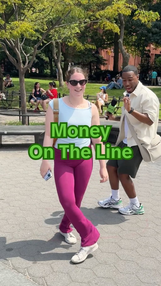 Did we expect to break out in dance? No but here we are 💃🏻😂

#manonthestreet #moneyontheline #phonechallenge #freemoney #funnyinterviews