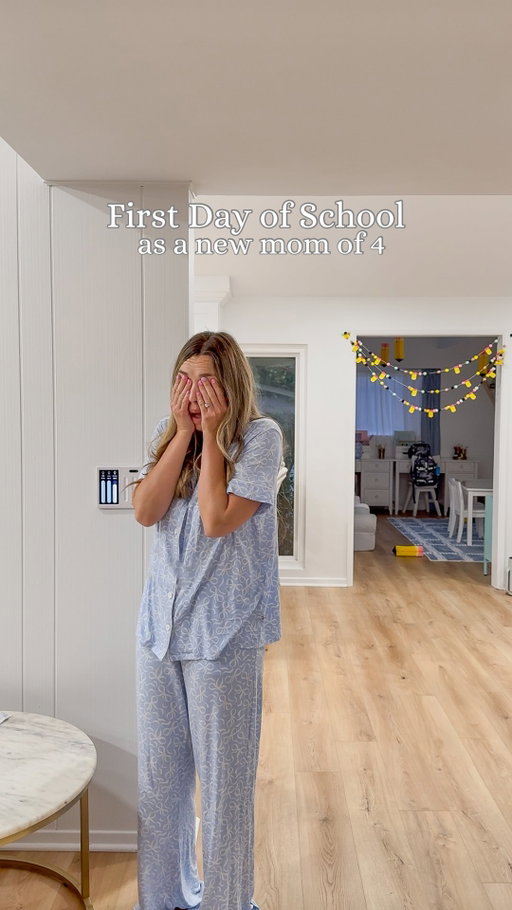 The most bittersweet day. I kept it together until we were home and then the waterworks started. Any other moms cry coming home to a quiet house?!

#firstdayofschool #backtoschool2025 #momof4 #morningroutine #realmomlife #firstdayoftk #covidbaby #ditlofamom

First Day of School as a mom of 4. First day of Kindergarten. First day of TK.
